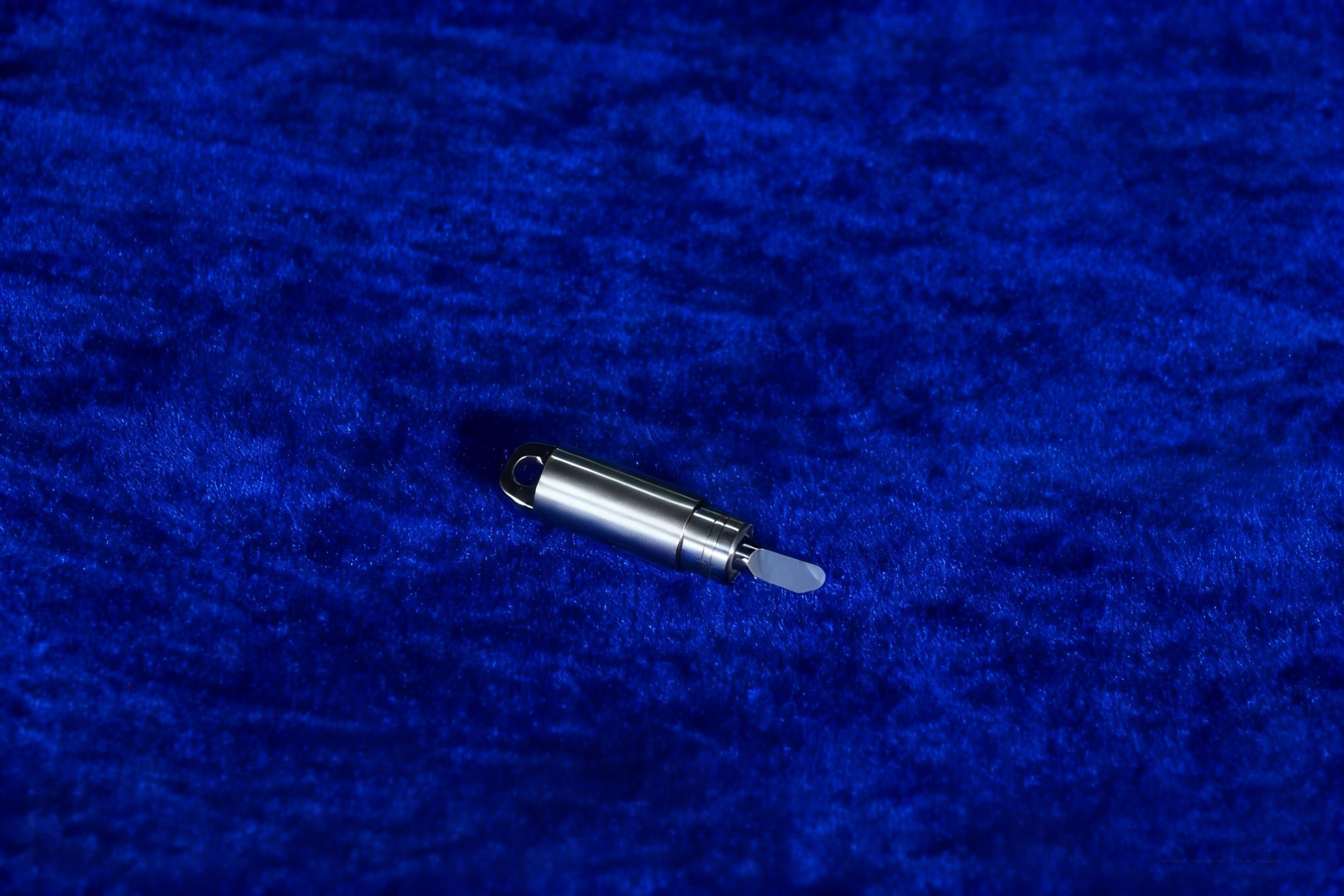 RD1: Tiny Tungsten Steel Magnetic Cutter